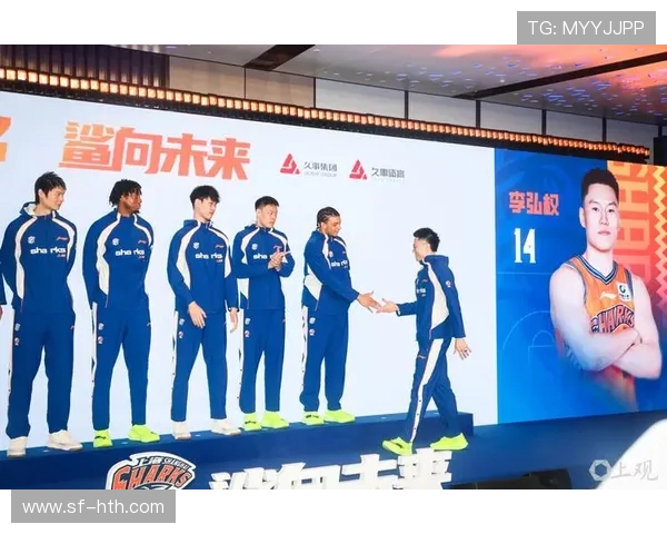 上海篮球队团队协作能力大幅提升荣登全国篮球团队协作排名新高